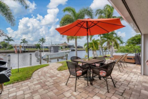 Charlotte County Villa 5909: Your Waterfront Oasis